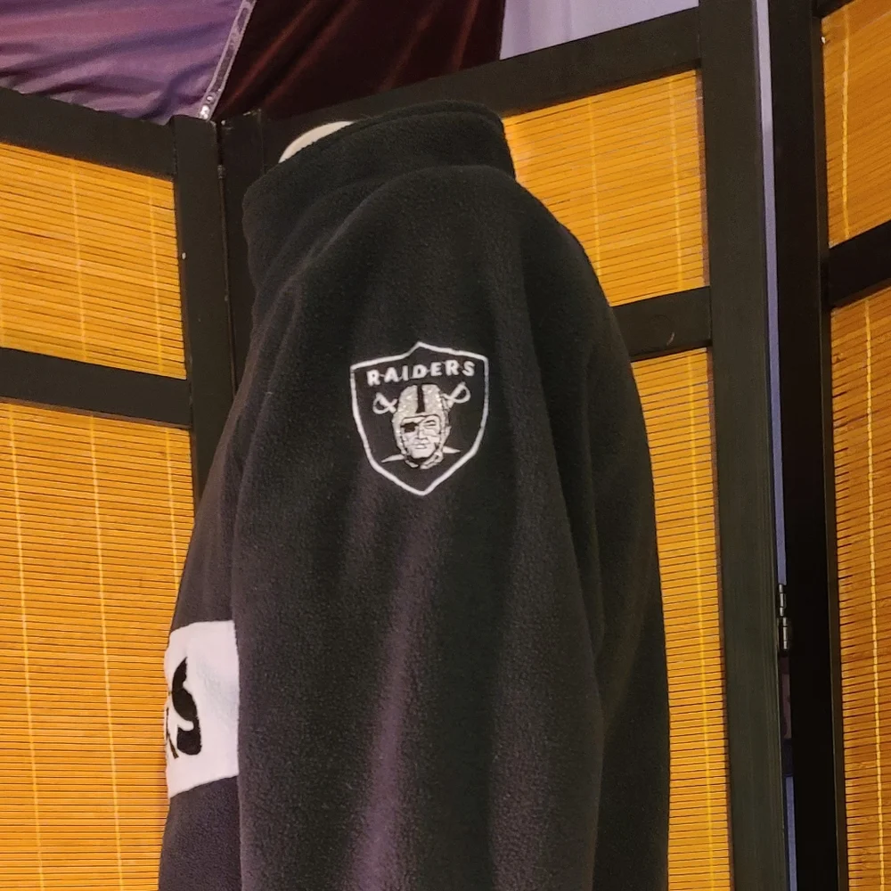 Boy's Raiders Pullover